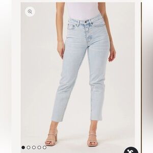 The Normal Brand High Rise Ankle Skimmer Light Wash Jean EUC Sz 28 Button Fly